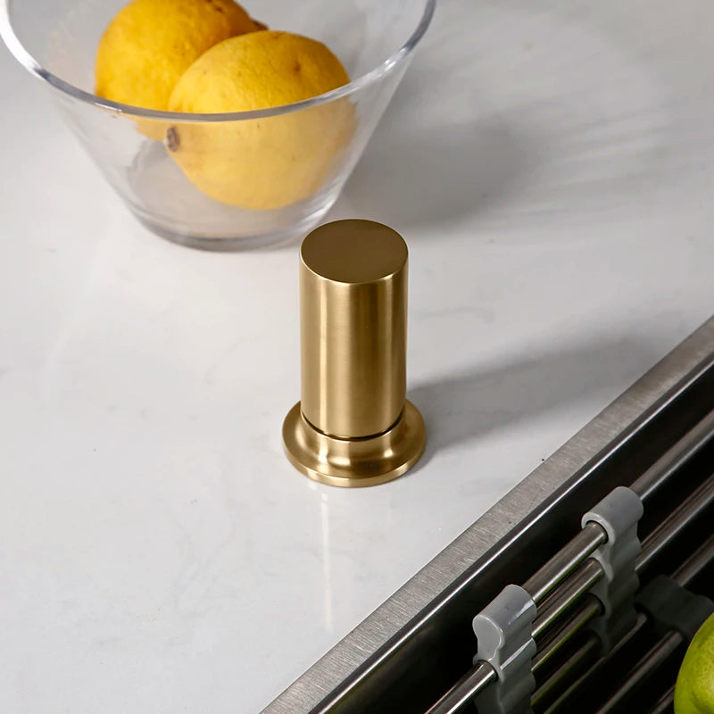 Modern Kitchen Faucet Brsuh Matt Brass Material Kitchen Sink Faucet Kitchen Product Kitchen Sink Mixer Tap