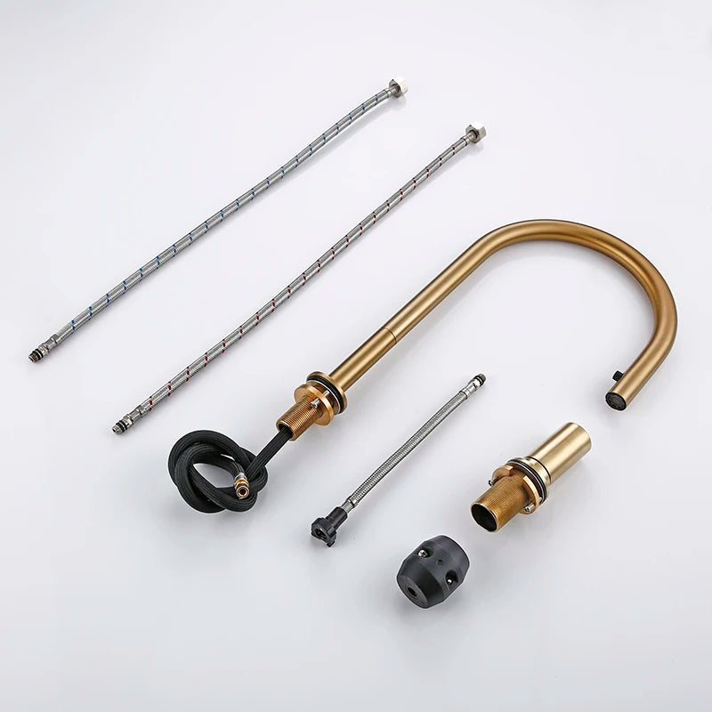 Modern Kitchen Faucet Brsuh Matt Brass Material Kitchen Sink Faucet Kitchen Product Kitchen Sink Mixer Tap