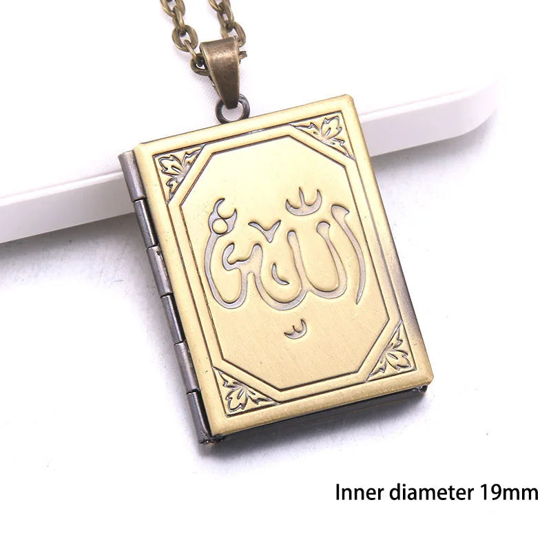 Heart Carved Flower stripe Locket Pendant Necklace Women Vintage Ancient Brass Opening Photo Box Jewelry Romantic Gift