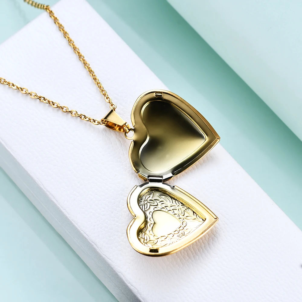 Fashion Heart Locket Pendant Necklaces for Women Openable Photo Frame Floral Stainless Steel Necklaces Family Love Collar