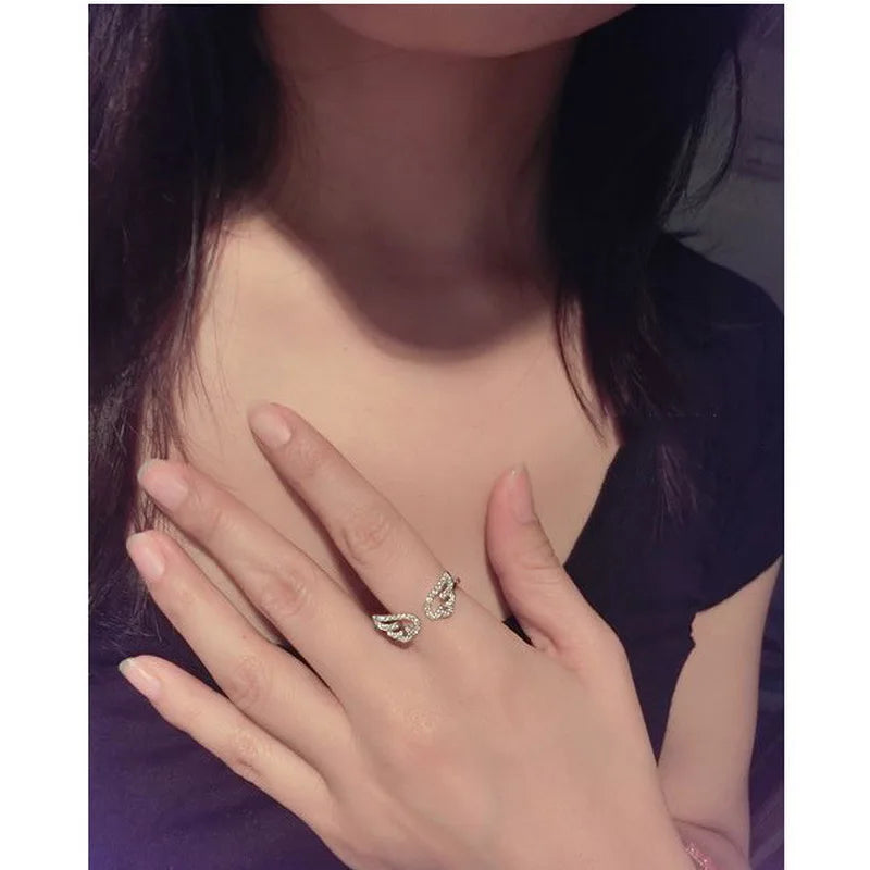 Korean Style Angel Wings Ring Adjustable Rhinestone Finger Rings For Women Silver Color Female Party Birthday Jewelry Gift