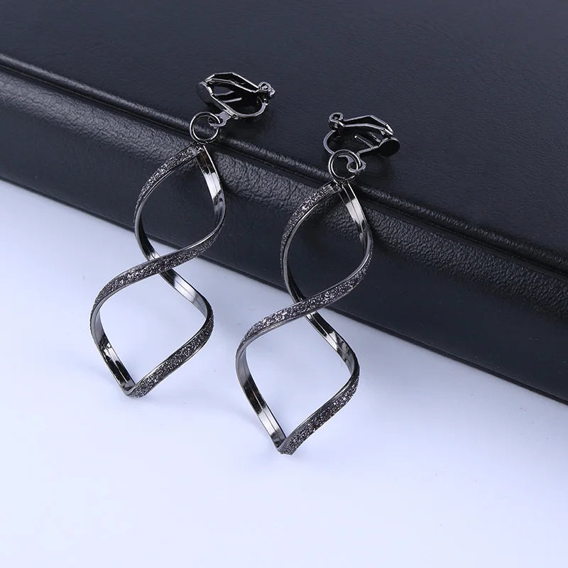4 Color Geometry Irregular Metal Wave Pattern Glitter Clip on Earrings No Pierced for Women Minimalism Ear Clips Fashion Jewelry