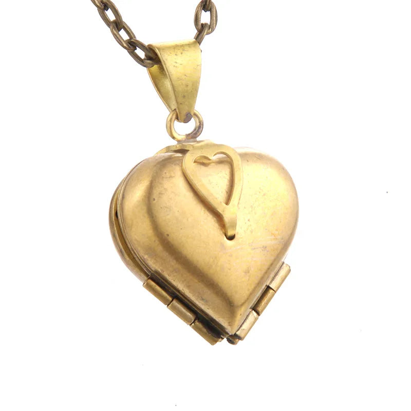 Heart Carved Flower stripe Locket Pendant Necklace Women Vintage Ancient Brass Opening Photo Box Jewelry Romantic Gift