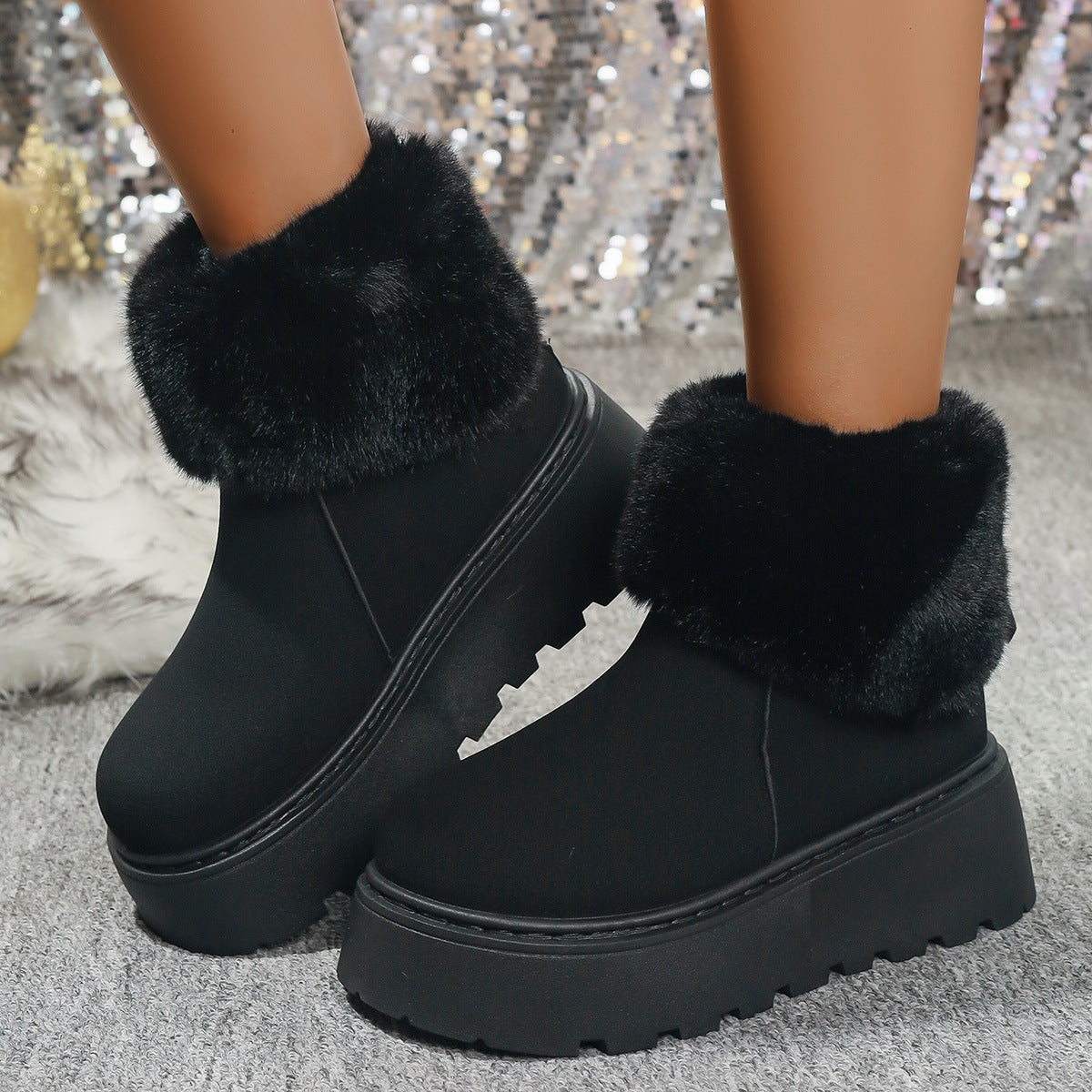 Fleece-Lined Thickened Warm Snow Boots for Women, 2025 Winter New Style, Thick-Soled Low-Cut Short Slip-On Plush Cotton Shoes