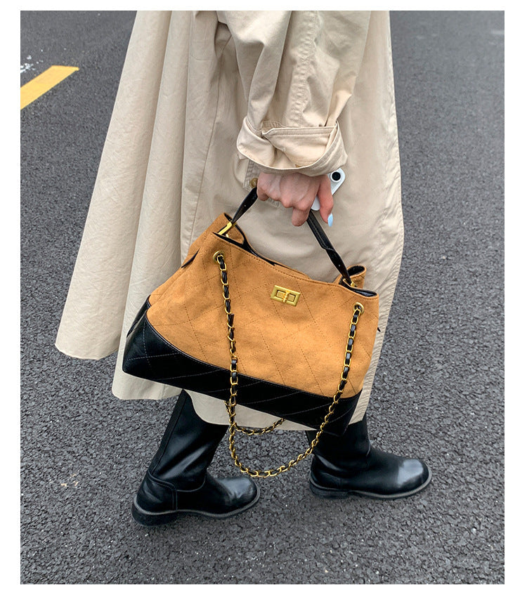 Niche Design Suede Tote Bag Korean Style Ins Lock Large Capacity Retro Fashion Versatile Satchel Crossbody Bag