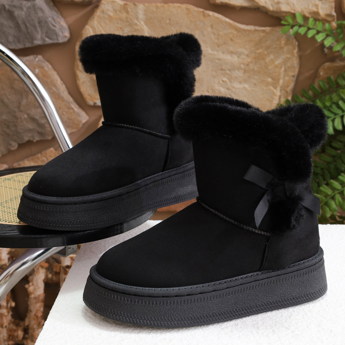 Fleece-Lined Thick Snow Boots Slip-On 2025 Winter New Thick-Soled Plush Warm Large-Size Cotton Shoes Wholesale