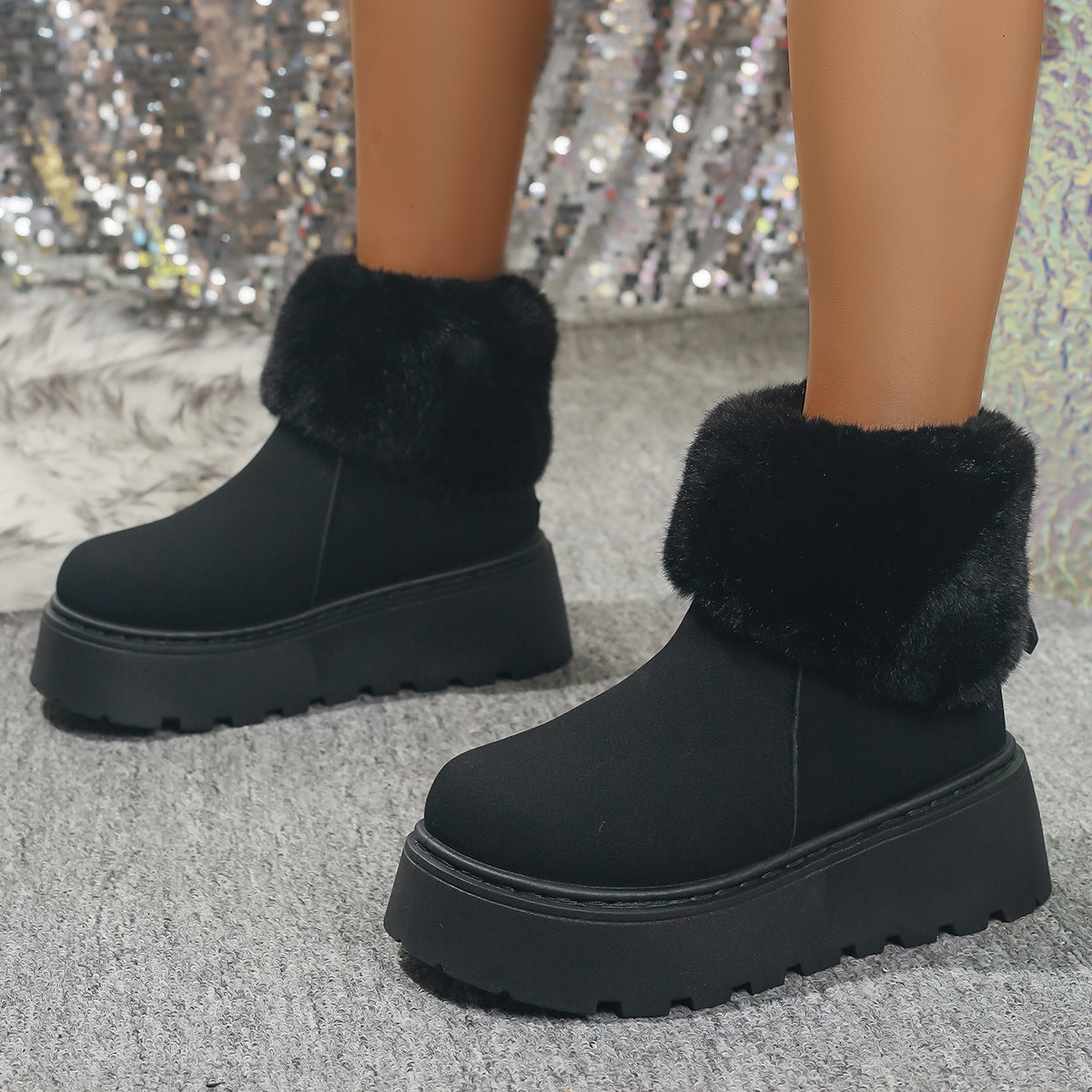Fleece-Lined Thickened Warm Snow Boots for Women, 2025 Winter New Style, Thick-Soled Low-Cut Short Slip-On Plush Cotton Shoes