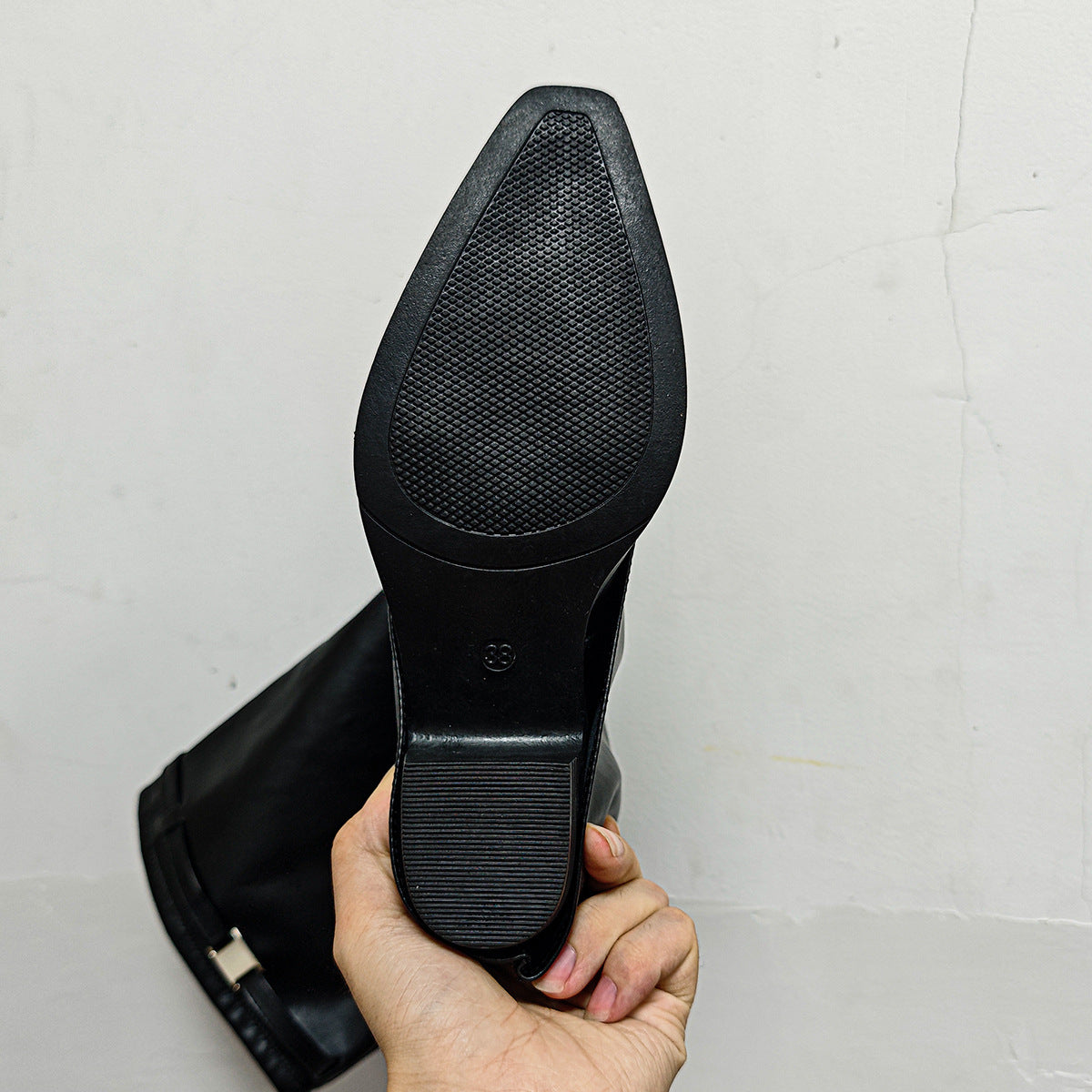 Foreign Trade New Versatile Trendy Fashion Boots for Women 2025 Niche Metal Temperament Commuter Hot Girl Style