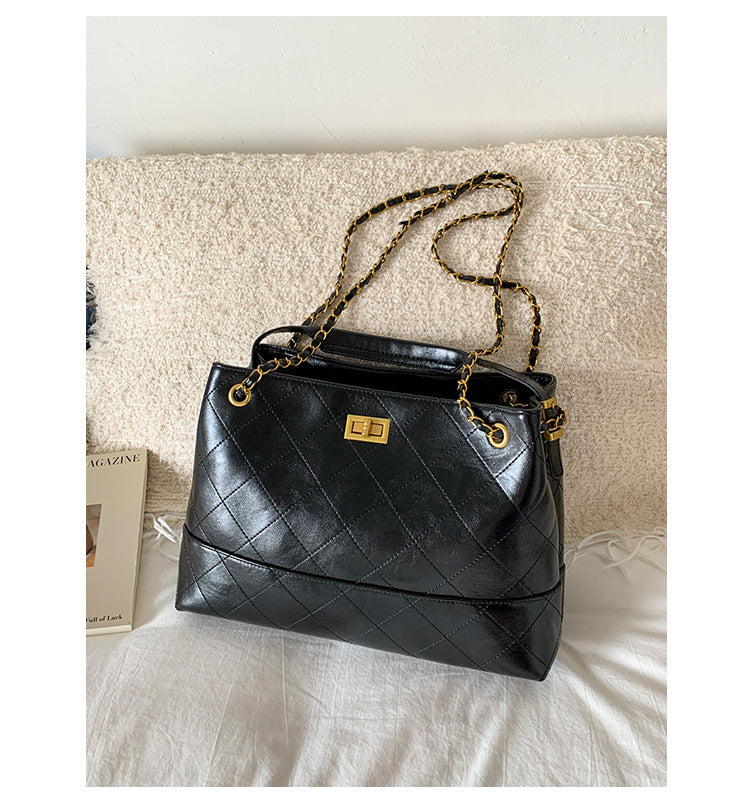 Niche Design Suede Tote Bag Korean Style Ins Lock Large Capacity Retro Fashion Versatile Satchel Crossbody Bag