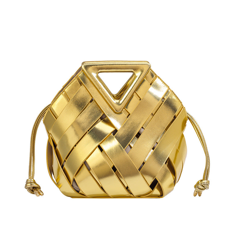 B New Style Basket Bag Triangular Crossbody Magnetic Buckle Woven Hollow Women's Handbag Tote Bag Single Shoulder Crossbody Bucket Bag