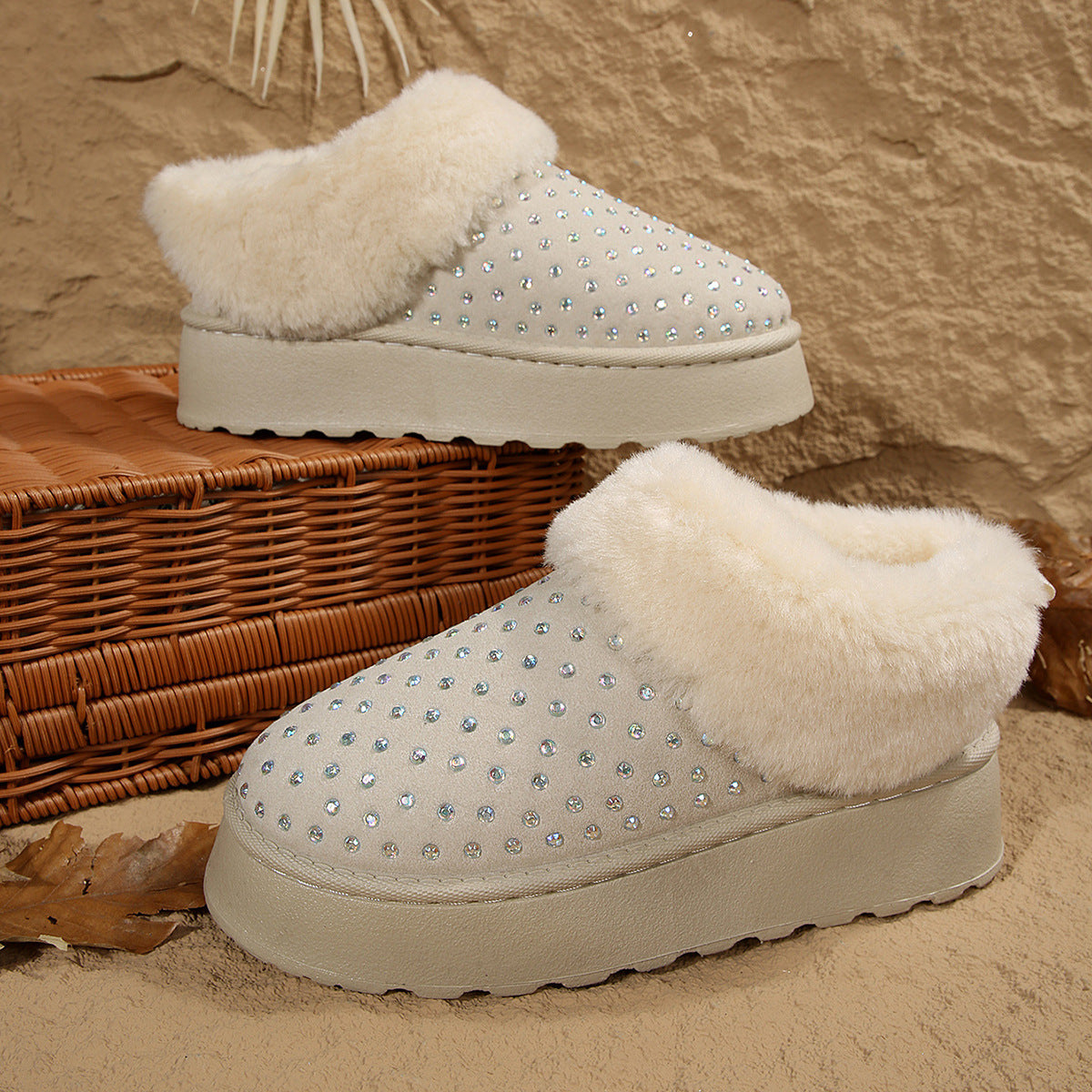 Wholesale of New Autumn Large-Size Foreign Trade Independent Station Rhinestone-Decorated Suede Fleece-Lined Thickened Warm Thick-Soled Snow Boots