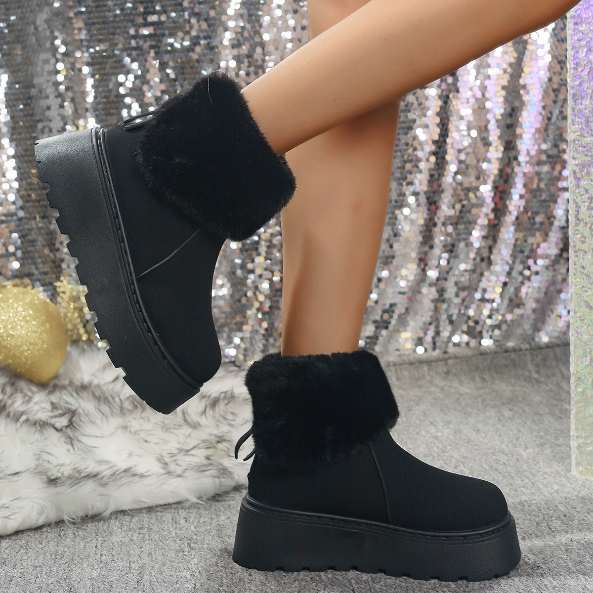 Fleece-Lined Thickened Warm Snow Boots for Women, 2025 Winter New Style, Thick-Soled Low-Cut Short Slip-On Plush Cotton Shoes