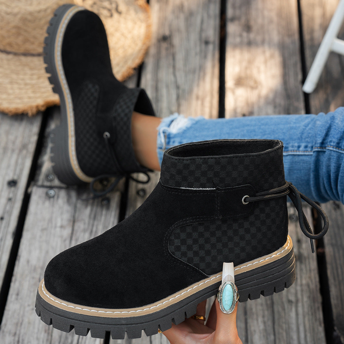 Amazon European and American Cross-Border Large Size 36 to 43 Autumn and Winter Beautiful Versatile Thick Heel Suede Side Zipper Fashion Boots Wholesale