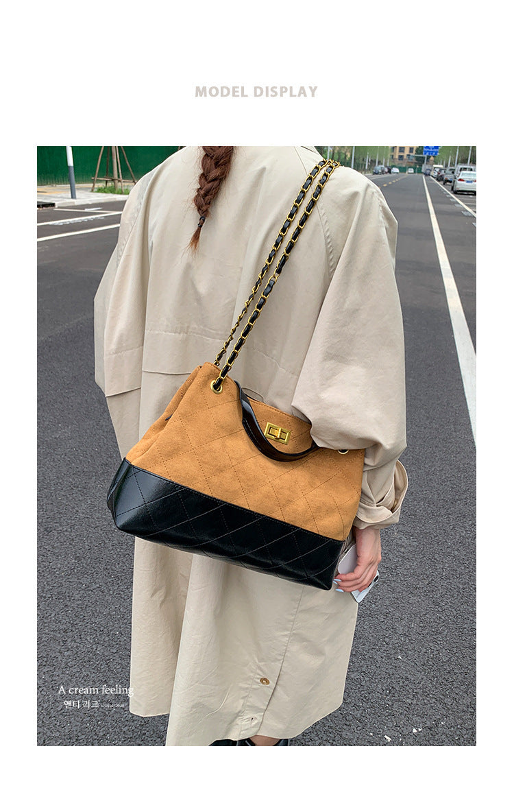 Niche Design Suede Tote Bag Korean Style Ins Lock Large Capacity Retro Fashion Versatile Satchel Crossbody Bag