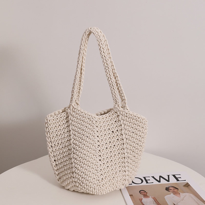 Wholesale Retro One-Shoulder Cotton Thread Woven Bag New Crochet Handbag Straw Bag Literary Holiday Beach Bag