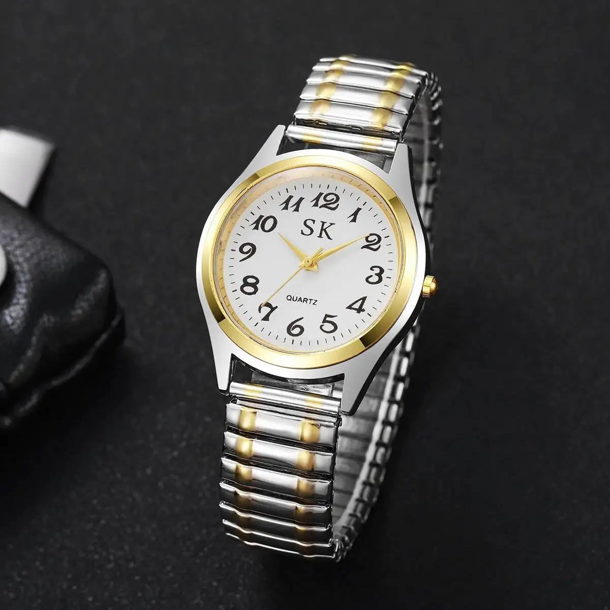 2PCS/Set Fashion Couple Watches Luxury Elastic Strap Women Watches Men Quartz Wristwatches (Without Box）
