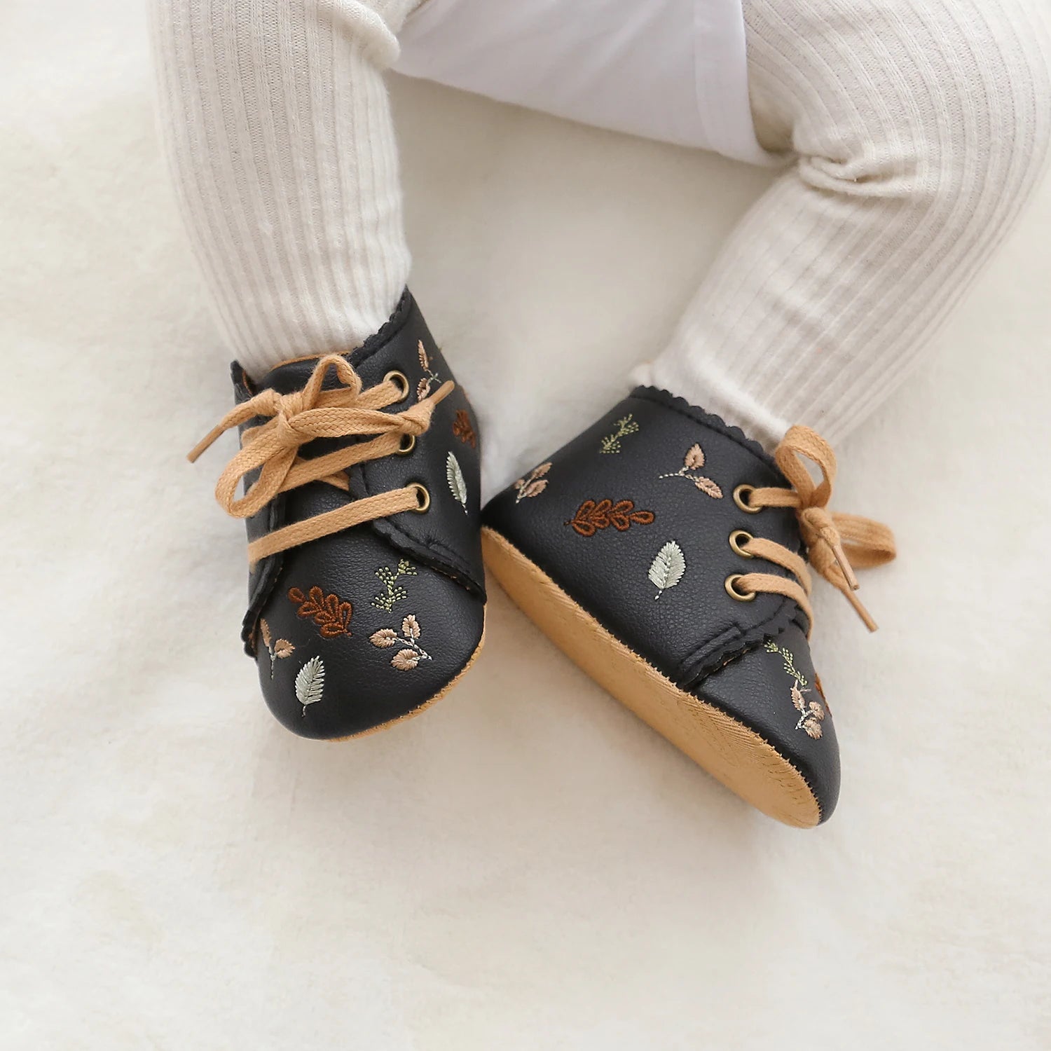 Infant Baby Boys Girls Sandals Summer Baby Wedding Dress Flat Shoes Newborn Crib Shoes First Walkers Prewalkers Shoes ﻿ ﻿