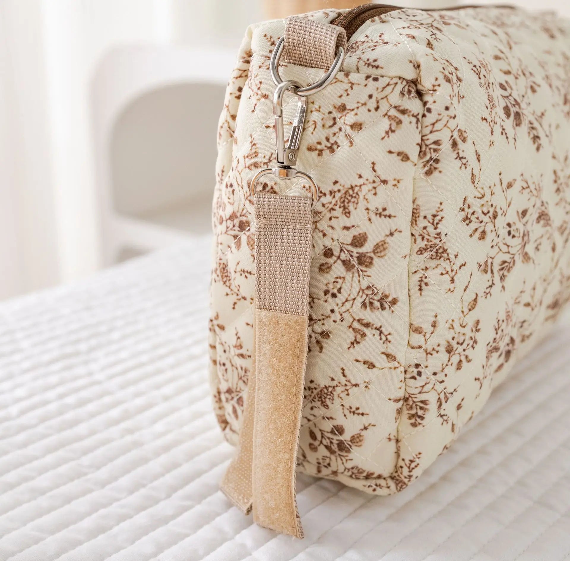 Portable Baby Diaper Storage Bag Travel Handbags for Mommy Baby Items Organizer Makeup Toiletries Bag Maternal Stroller Bag