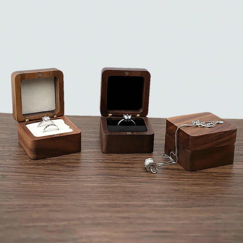 Vintage Wooden Ring Box Jewelry Organizer Square Wood Grain Wedding Rings Holder Earrings Jewelry Display Packaging Gift Boxes