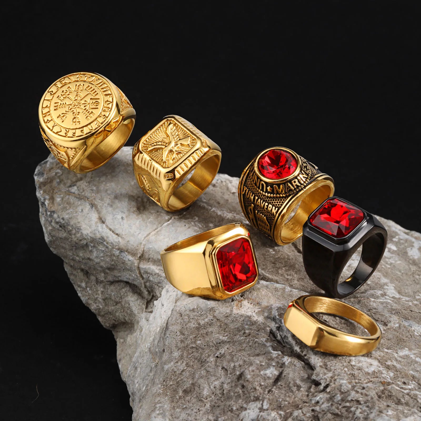Vintage Punk Natural Red Stone Ring for Men, Gold Plated Stainless Steel Chunky Signet Ring, High Quality Fashion Jewelry Gift