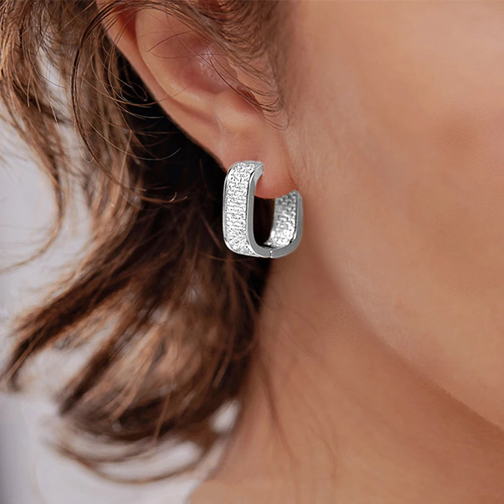 Huitan Korean Fashion Paved CZ Hoop Earrings for Women Metal Silver Color/Gold Color Simple Versatile Earrings Hot Jewelry