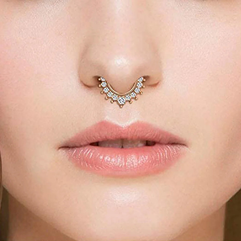 1pc New Fake Piercing Jewelry Clip On Nose Septum Ring for Women Fake Nose Rings Hoop Crysta Faux Non Pierced Nose Ring Earrings