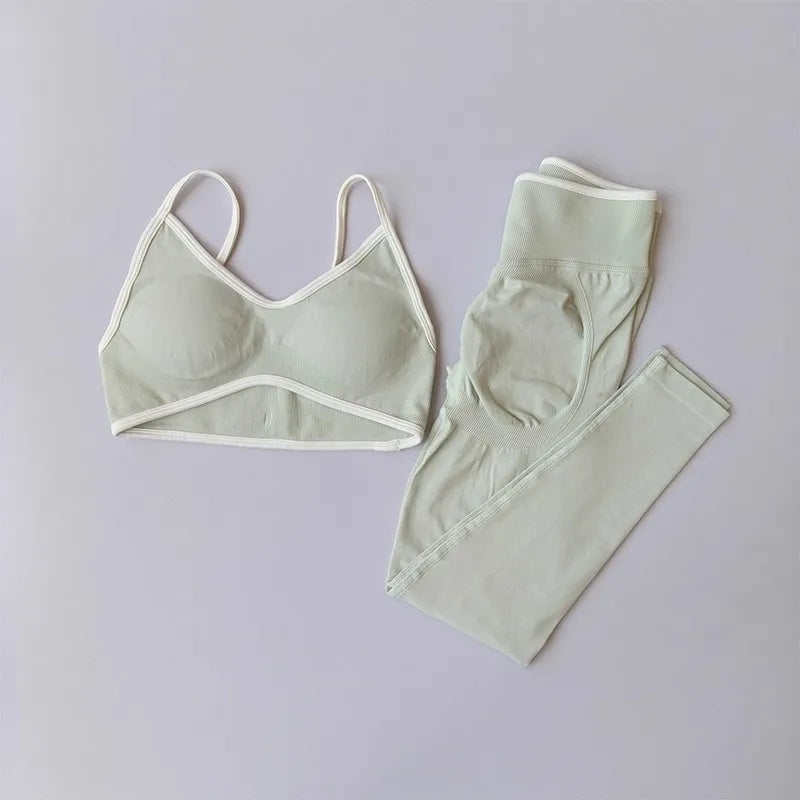 2PCS High Waisted Sports Bra Set with Contrasting Small Suspender Tight Fitting Hip Lifting Training Bra And Pants