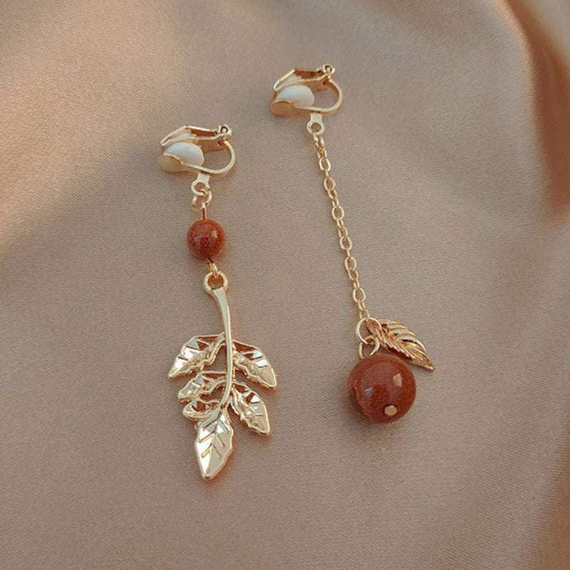 Trendy Temperament Long Pearls No Hole Clip Earrings Imitation Pearl Shell Tassel Long Clip on Earrings on Pierced Ears Women