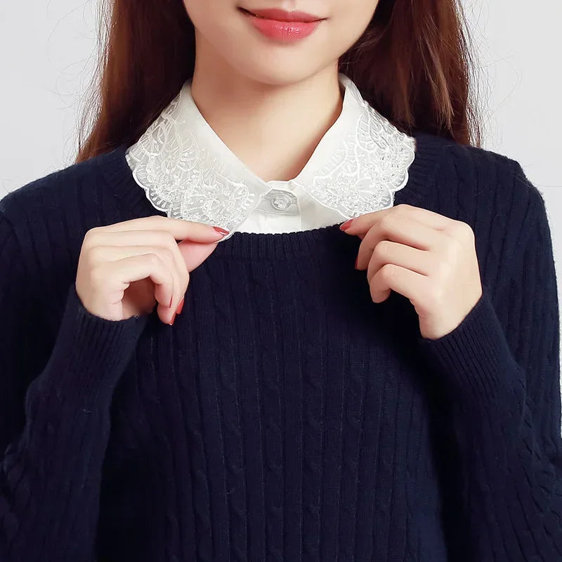 Fashion 2025 Front Tie White Fake Collar for Women Stand Detachable Collar Fake Girls Vintage Lace Ladies False Blouse Collar