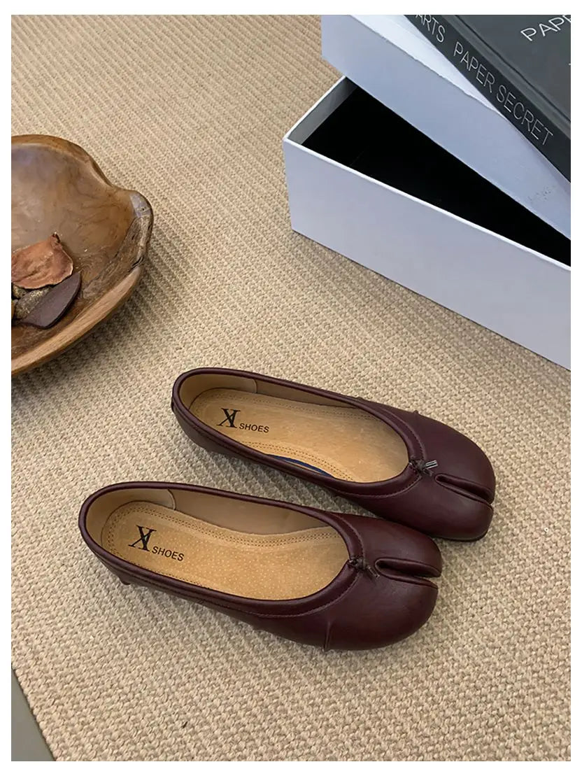 Spring Split Toe Women Ballet Flats Fashion Tabi Shoes Causal Slip On Loafer Ladies Pleated Leather Espadrilles Zapatillas Mujer