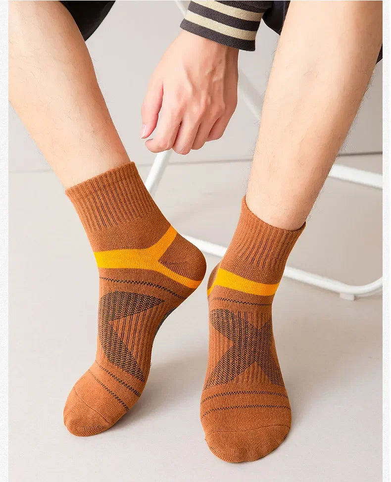 1-3 Pairs High Quality Men Socks Black Sports Socks Casual Soft Running Four Season Absorb Sweat Breathable Male Sock