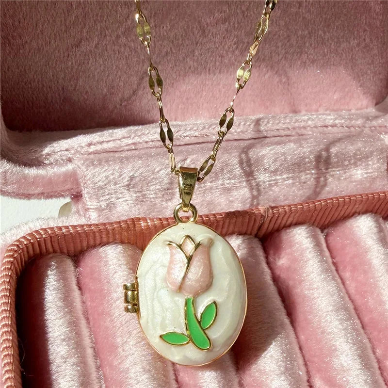 HangZhi Enamel Romantic Pink White Pearl Flower Oval Photo Frame Locket Necklace Vintage Keepsake Jewelry Gift for Women