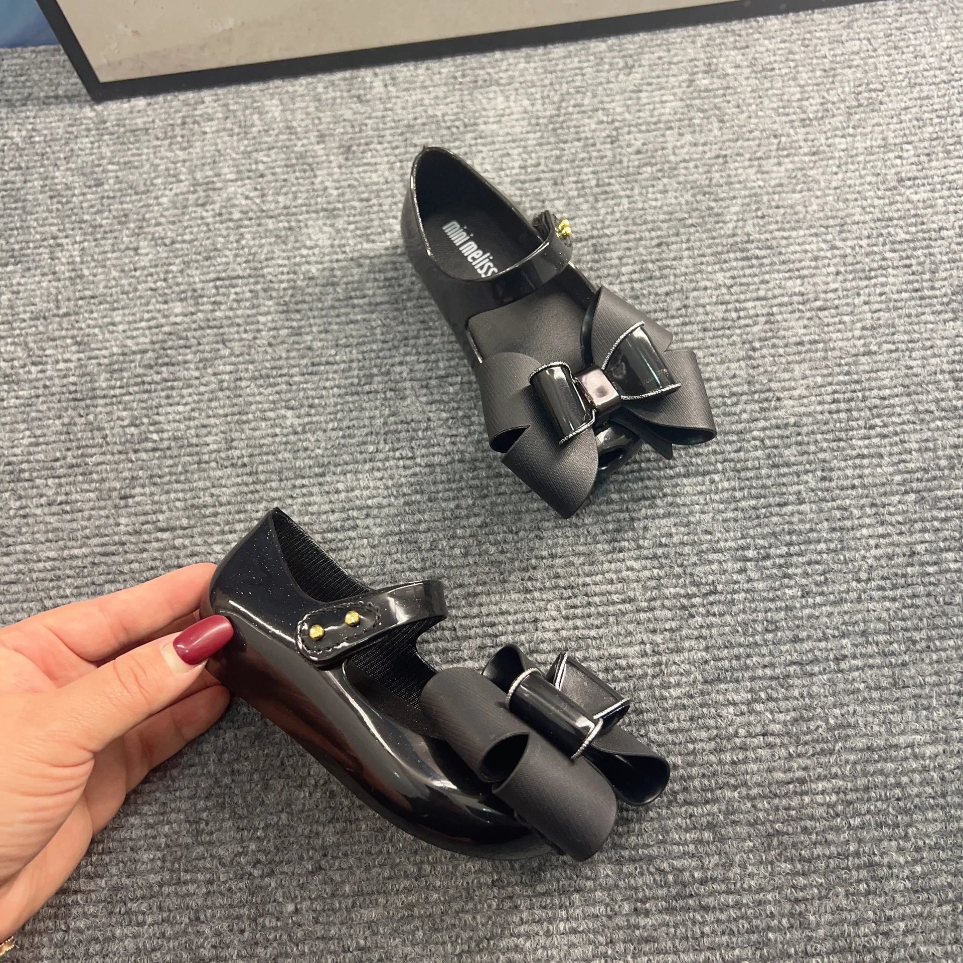 New Arrival 2025 Mini Melissa Children Sandals Hot Sale Kids Beach Shoes Big Girl and Boy Fashion Jelly Shoes