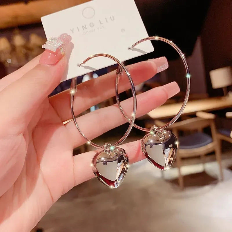 New Exaggeration Ocean Shell Texture Stud Earrings for Women Trendy Accessories Personalization Jewelry Earrings Daily Wear