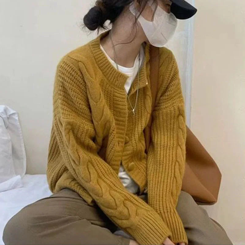 Autumn Twist Knitted Cardigan Womem Winter Thicken Warm O Neck Sweater Jacket Female Solid Button Up Long Sleeve Crop Knitwear