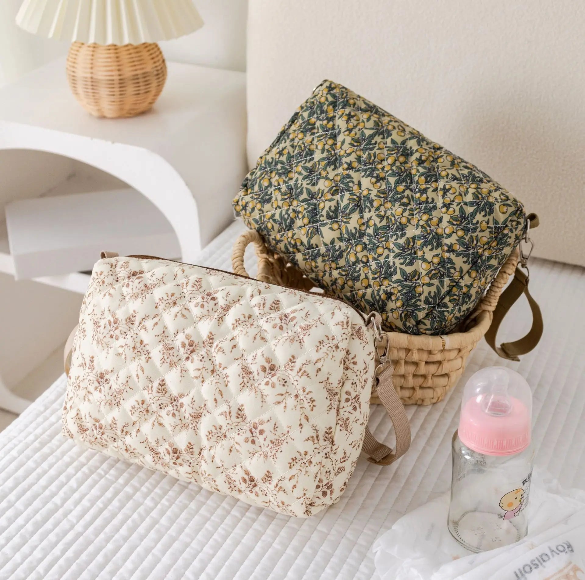 Portable Baby Diaper Storage Bag Travel Handbags for Mommy Baby Items Organizer Makeup Toiletries Bag Maternal Stroller Bag