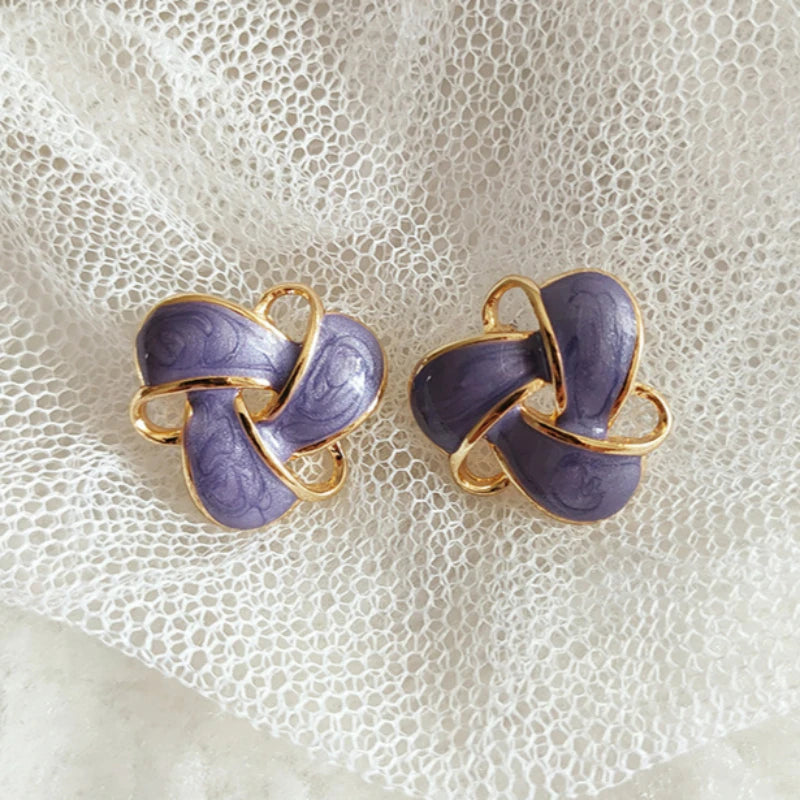 Vintage Medieval Luxury Rhinestone-set Oval Clip on Earrings Non Pierced for Women Retro White Geometric Pearl Ears Clip Jewelry