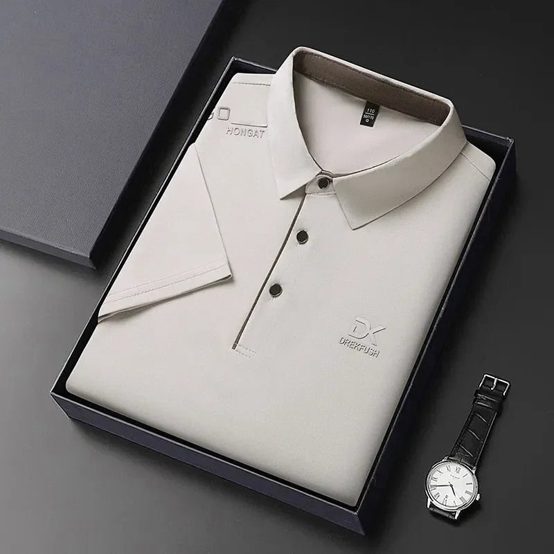 New Men's Business Casual Short Sleeved Shirt with Badge Solid Color Polo Shirt Fashionable Breathable Comfortable Versatile Top