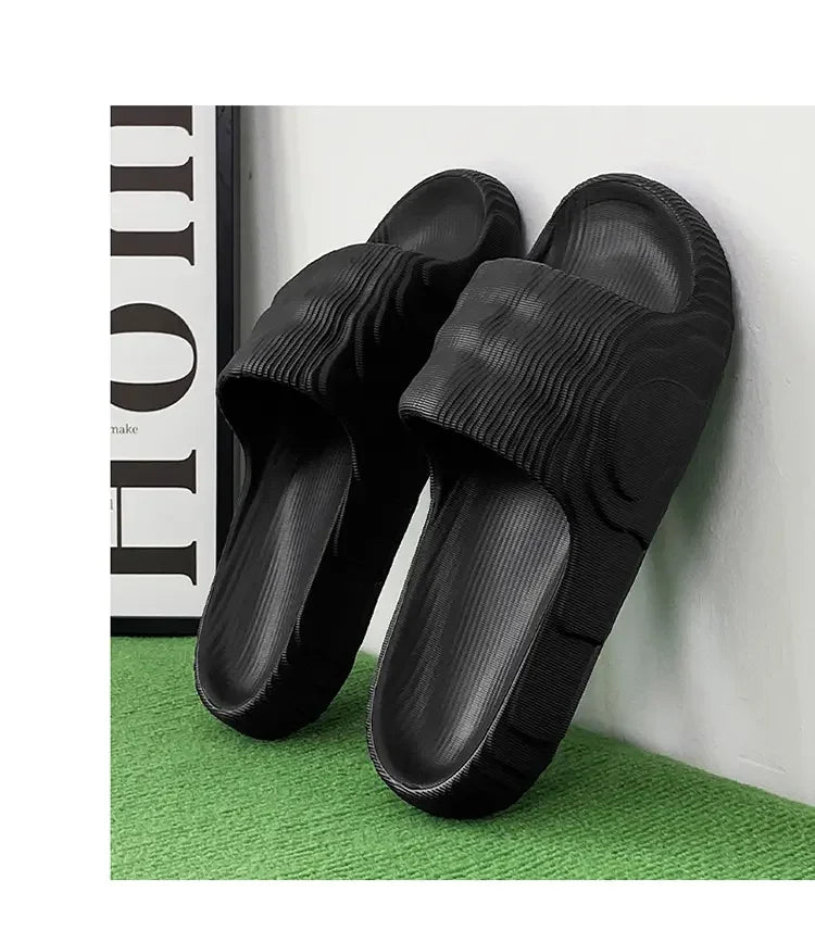 Man Fashion Sandals Solid Beach Slippers Summer Non Slip Sandals Soft Unisex Slides Women Luxury Outdoor Ultralight Shoes