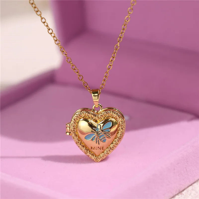 HangZhi Enamel Romantic Pink White Pearl Flower Oval Photo Frame Locket Necklace Vintage Keepsake Jewelry Gift for Women