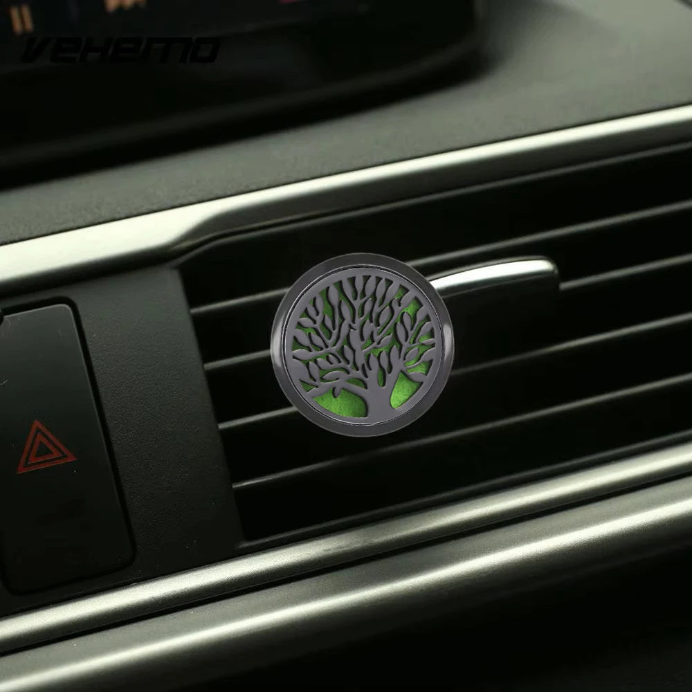 New Car Air Freshener Diffuser Clip Black Hollow Pattern Aromatherapy Lockets Essential Oil Perfume Pendant Car Ornaments Gift