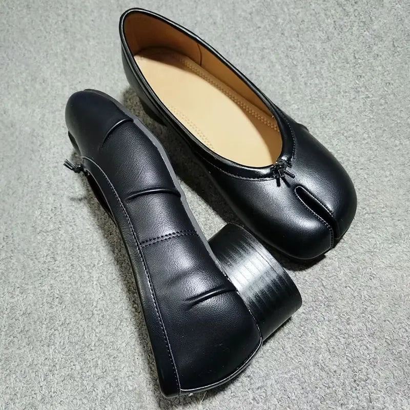 Size 35-43 Split Toe Women Ballet Flats Tabi Shoes Casual Slip-on Loafers Ladies Pleated  Leather Espadrilles Zapatillas Mujer