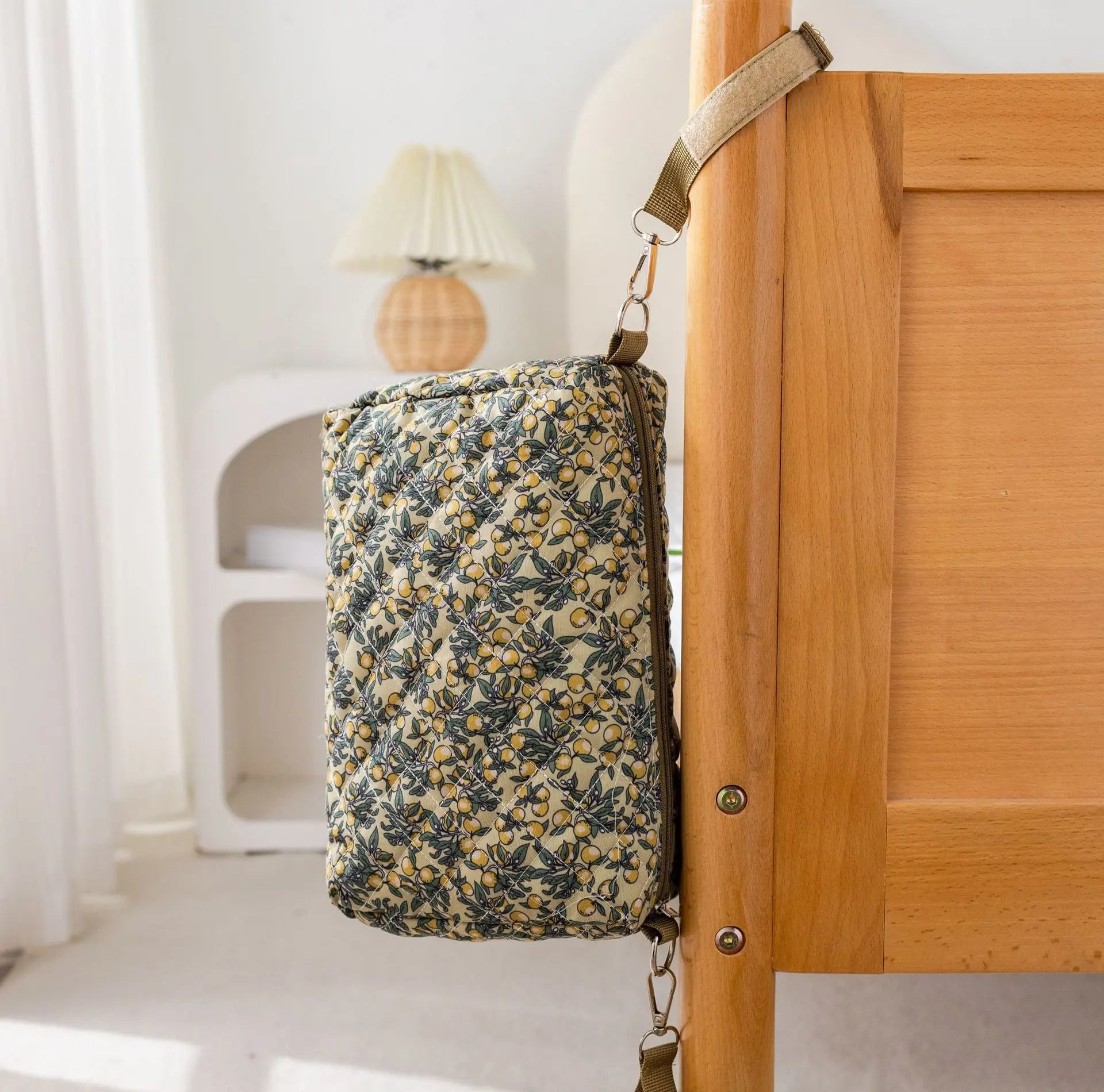 Portable Baby Diaper Storage Bag Travel Handbags for Mommy Baby Items Organizer Makeup Toiletries Bag Maternal Stroller Bag