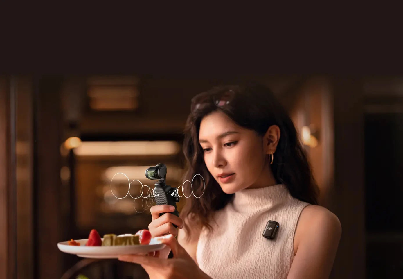DJI Osmo Pocket 3 1″ CMOS Pocket Gimbal Camera 4K/120fps 2-Inch Rotatable Screen 3-Axis Gimbal Mechanical Stabilization