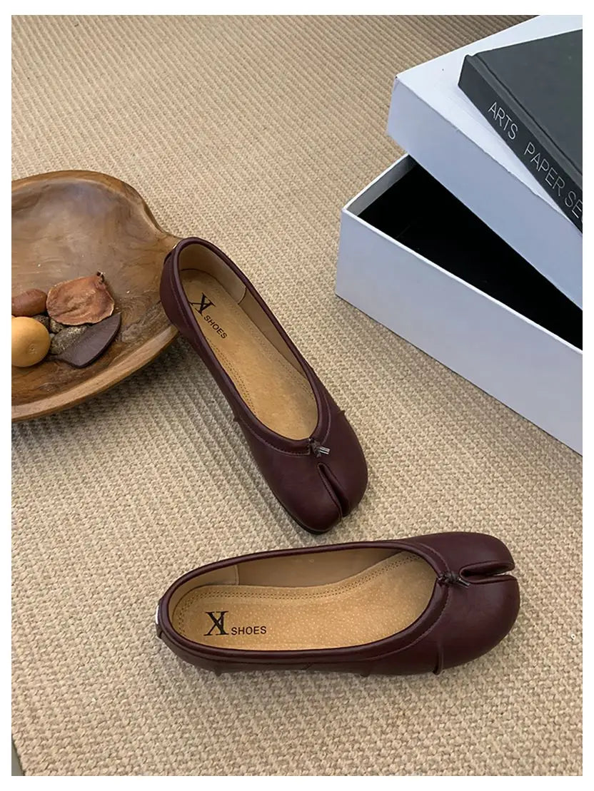 Spring Split Toe Women Ballet Flats Fashion Tabi Shoes Causal Slip On Loafer Ladies Pleated Leather Espadrilles Zapatillas Mujer