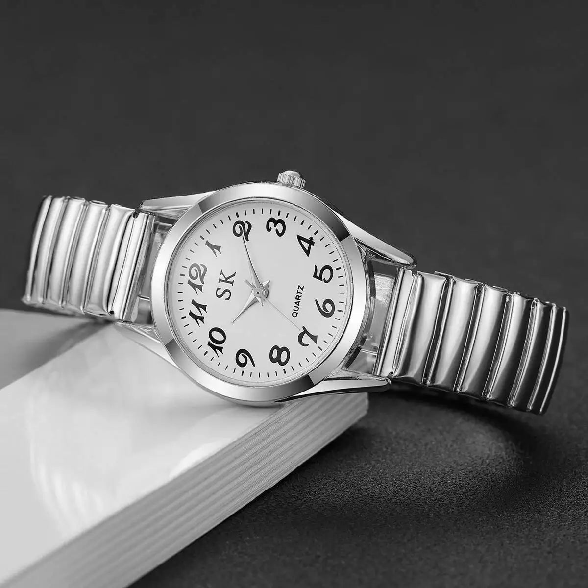 2PCS/Set Fashion Couple Watches Luxury Elastic Strap Women Watches Men Quartz Wristwatches (Without Box）