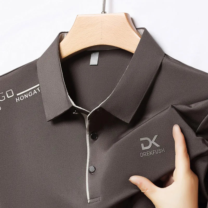 New Men's Business Casual Short Sleeved Shirt with Badge Solid Color Polo Shirt Fashionable Breathable Comfortable Versatile Top
