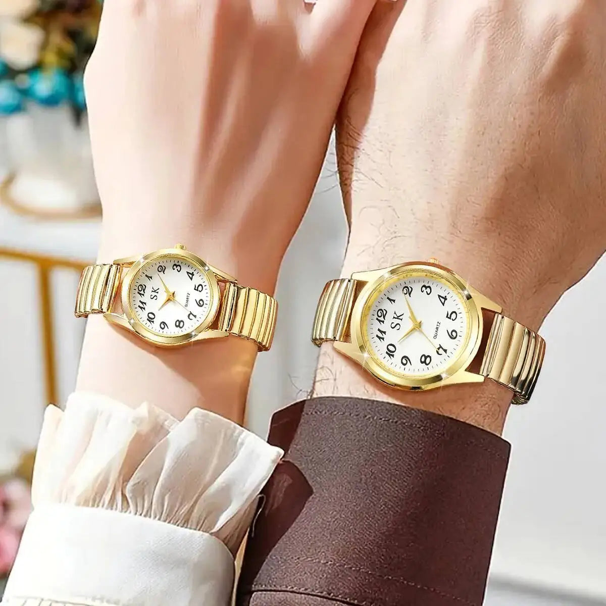 2PCS/Set Fashion Couple Watches Luxury Elastic Strap Women Watches Men Quartz Wristwatches (Without Box）
