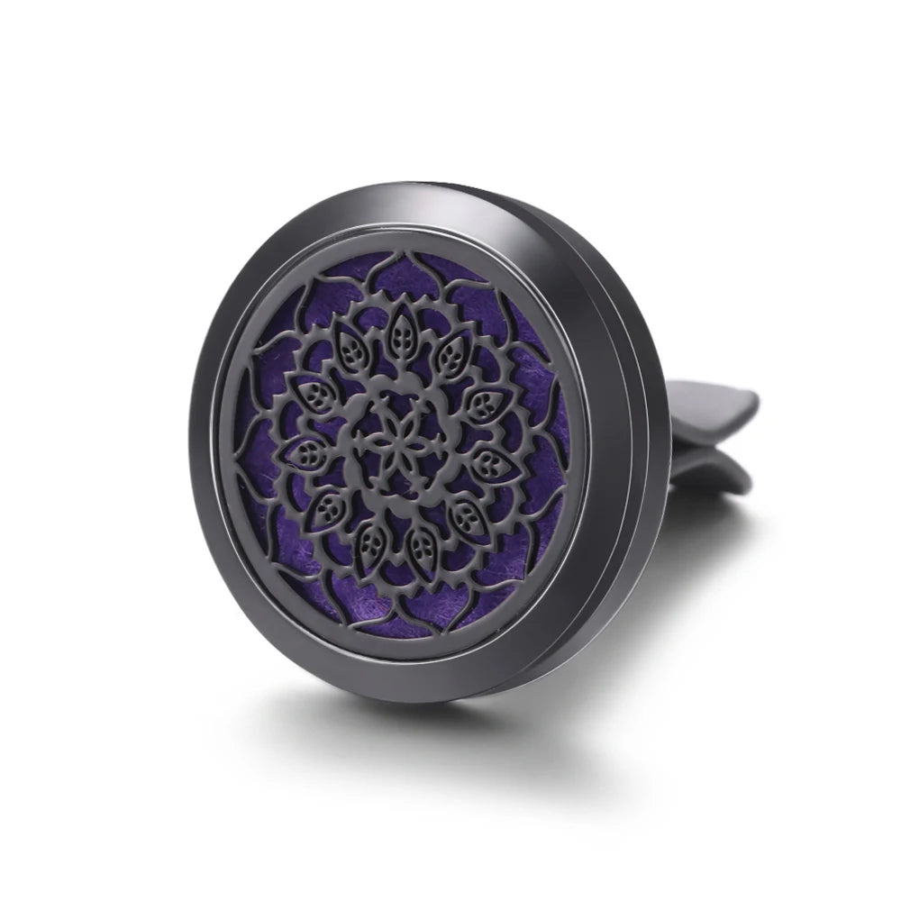 New Car Air Freshener Diffuser Clip Black Hollow Pattern Aromatherapy Lockets Essential Oil Perfume Pendant Car Ornaments Gift