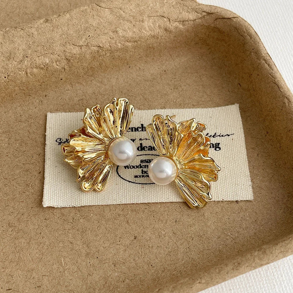 Exaggeration Ocean Style Shell Texture Stud Earrings for Women Trendy Accessories Personalization Jewelry Earrings Daily Wear